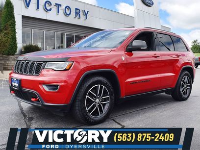 Used 2017 Jeep Grand Cherokee Trailhawk w/ Trailhawk Luxury Group