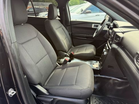 Used 2023 Ford Explorer 4WD Police Interceptor image 14