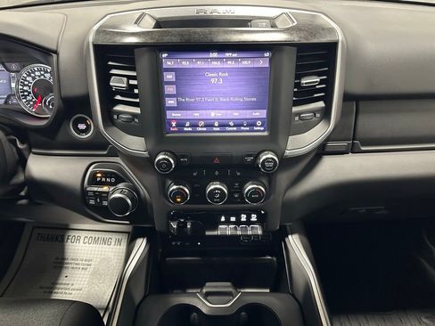 Used 2019 RAM 1500 Big Horn AWD/4WD image 25