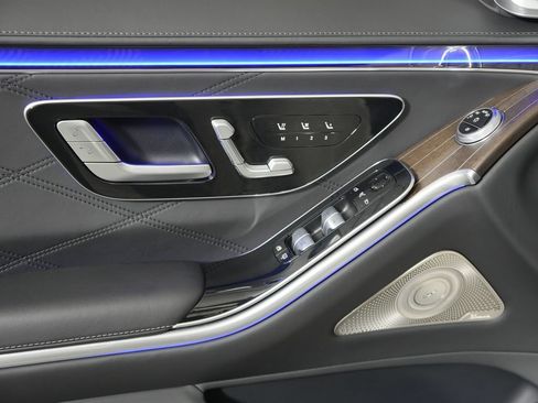 Certified 2023 Mercedes-Benz Maybach S 680 4MATIC image 32