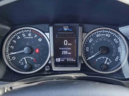 Used 2023 Toyota Tacoma SR5 AWD/4WD image 20