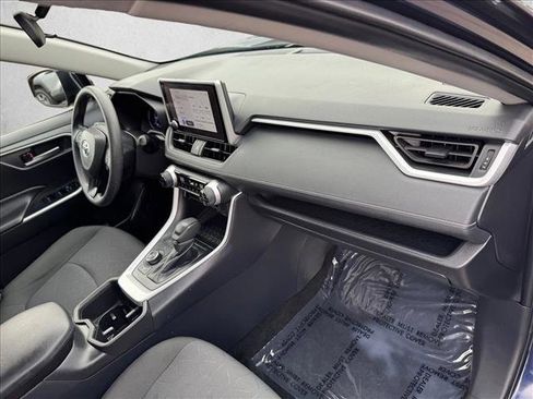 Certified 2025 Toyota RAV4 XLE image 20