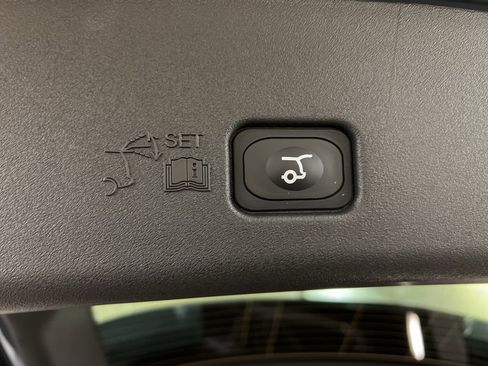 New 2026 Lincoln Nautilus Premier w/ Equipment Group 102A image 36