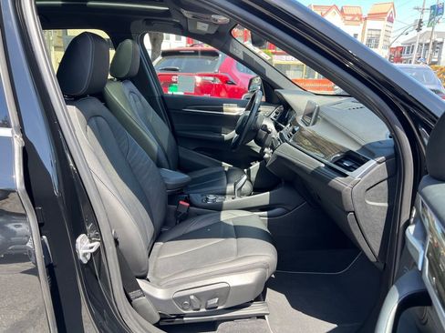 Used 2021 BMW X1 xDrive28i AWD/4WD image 23