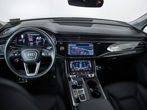Used 2022 Audi Q7 Premium Plus w/ Premium Plus Package image 19