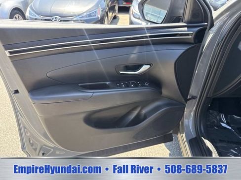 Used 2024 Hyundai Tucson SEL FWD image 17