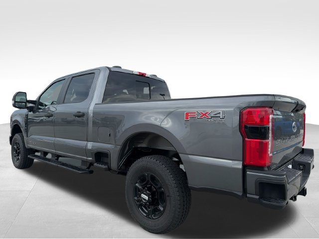 New 2026 Ford F250 XL w/ STX Appearance Package AWD/4WD image 5