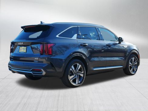 Certified 2023 Kia Sorento EX image 7