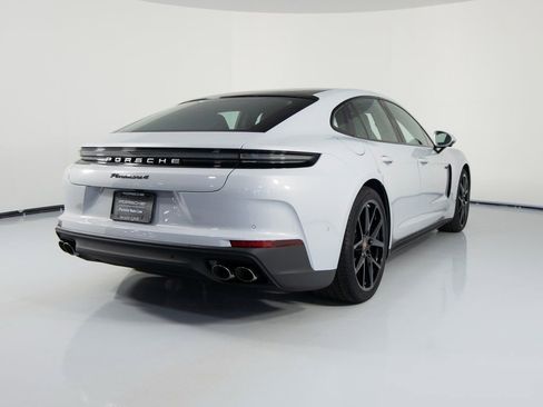 New 2026 Porsche Panamera 4 image 10