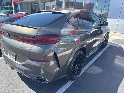 Used 2024 BMW X6 xDrive40i w/ Premium Package image 3
