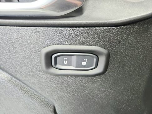 Used 2021 Jeep Wrangler Unlimited Sport image 21