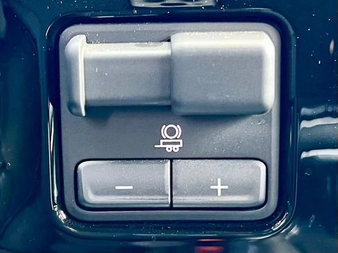 Used 2024 Chevrolet Silverado 1500 RST w/ All Star Edition Plus image 35