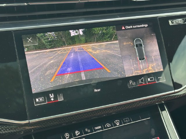 Used 2023 Audi SQ8 Prestige AWD/4WD image 29