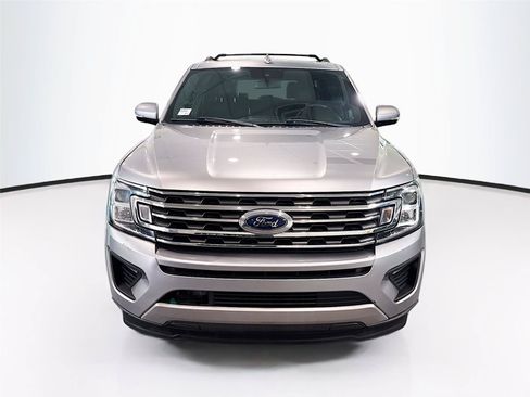 Used 2021 Ford Expedition Max XLT RWD image 9