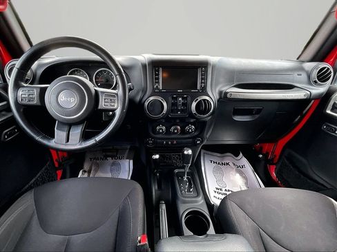 Used 2015 Jeep Wrangler Unlimited Sport AWD/4WD image 14
