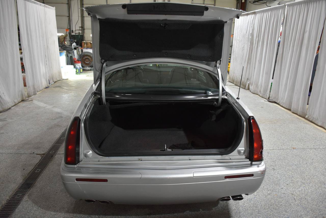 Used 2001 Cadillac Eldorado Touring FWD image 26
