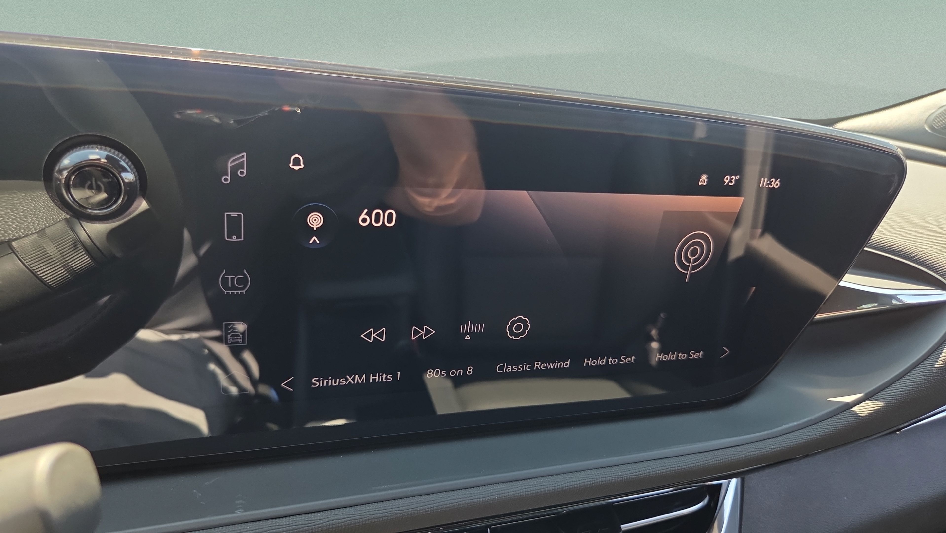 New 2026 Buick Envista Sport Touring w/ Convenience I Package FWD image 19