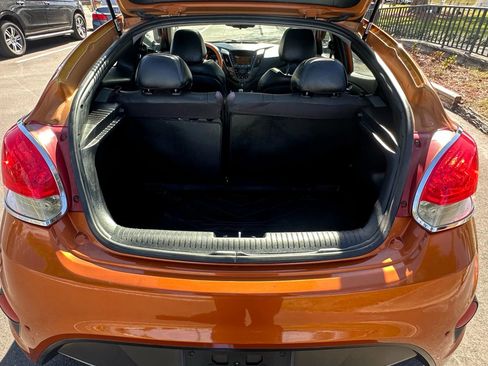 Used 2013 Hyundai Veloster Turbo w/ Ultimate Pkg image 20