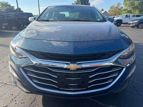 Used 2024 Chevrolet Malibu LT image 3