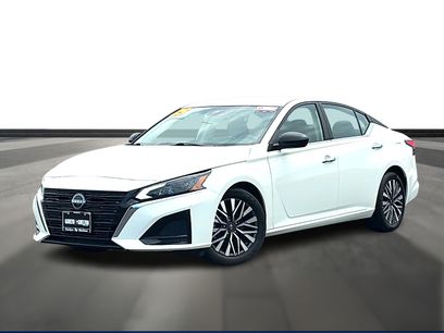 Used 2025 Nissan Altima 2.5 SV
