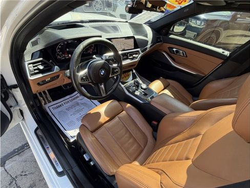 Used 2020 BMW 330i Sedan w/ M Sport Package RWD image 17