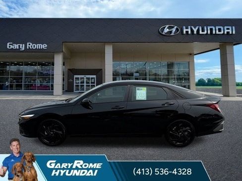 Certified 2026 Hyundai Elantra Sport FWD image 13