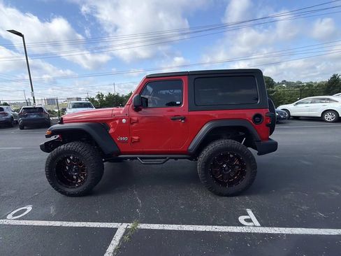 Used 2019 Jeep Wrangler Sport AWD/4WD image 6