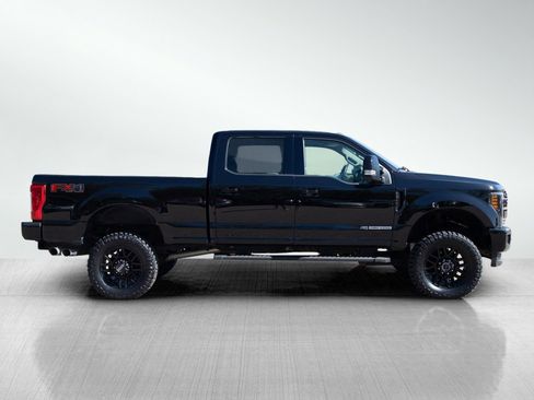 Used 2019 Ford F250 Lariat AWD/4WD image 6