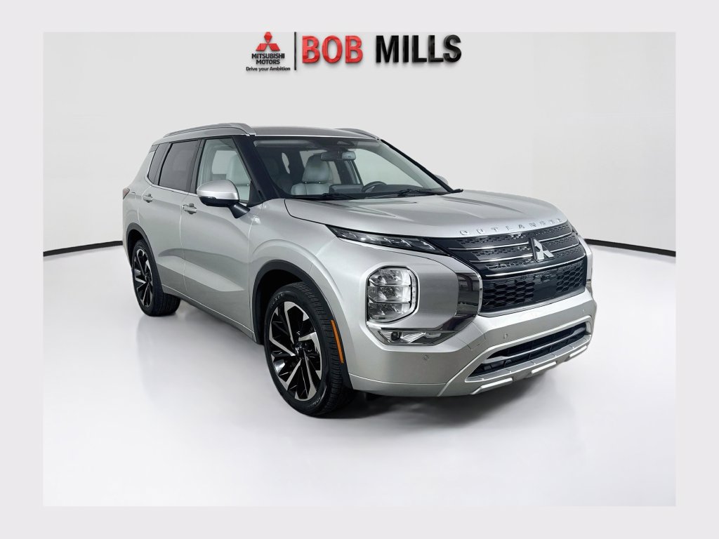 Used 2024 Mitsubishi Outlander SEL FWD image 1
