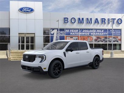 New 2025 Ford Maverick Lariat w/ Black Appearance Package