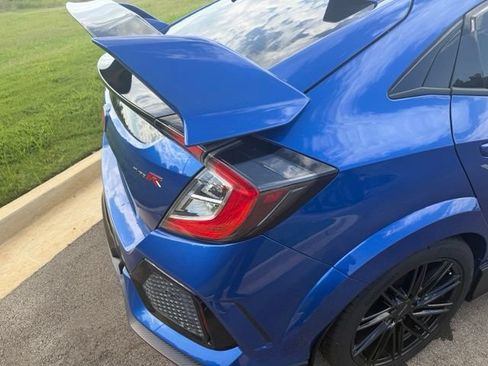 Used 2019 Honda Civic Type R image 5