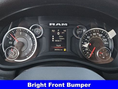 Used 2024 RAM 2500 Tradesman w/ Chrome Appearance Group image 24