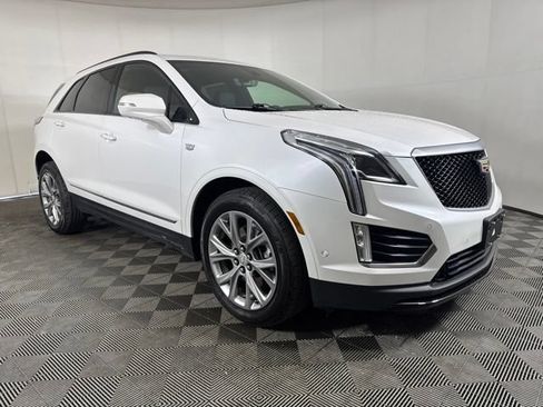 Used 2021 Cadillac XT5 Sportv AWD/4WD image 1