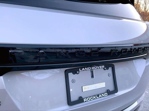 Certified 2026 Land Rover Range Rover Evoque Dynamic SE image 29