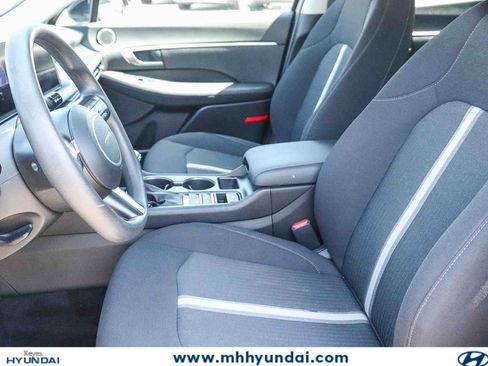 Certified 2025 Hyundai Sonata SE FWD image 16