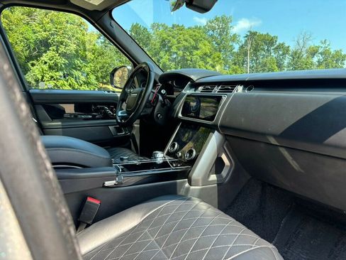 Used 2019 Land Rover Range Rover SV Autobiography Dynamic image 13