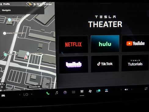 Used 2021 Tesla Model S Plaid AWD/4WD image 24