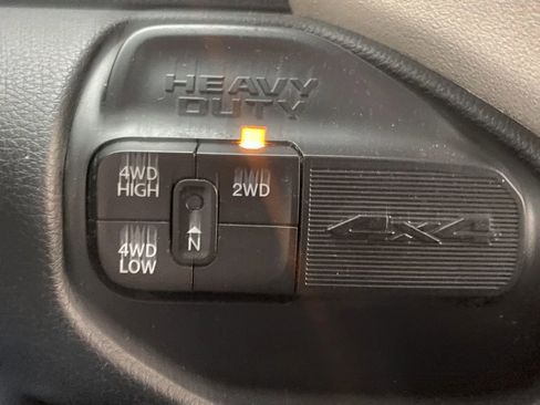Used 2023 RAM 3500 Laramie AWD/4WD image 38