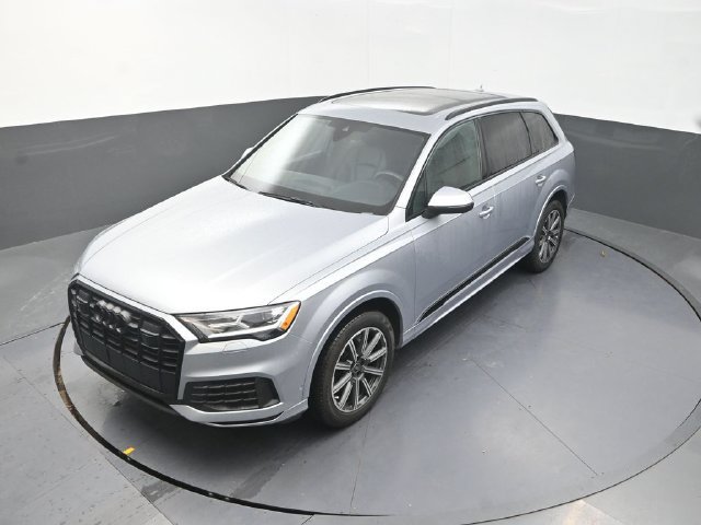 Used 2022 Audi Q7 2.0T Premium Plus w/ Premium Plus Package AWD/4WD image 25