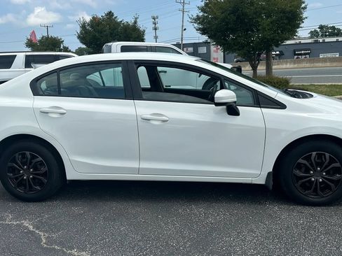 Used 2015 Honda Civic LX image 4