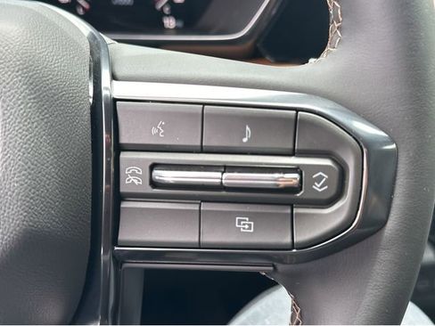 New 2026 GMC Canyon AT4 AWD/4WD image 28