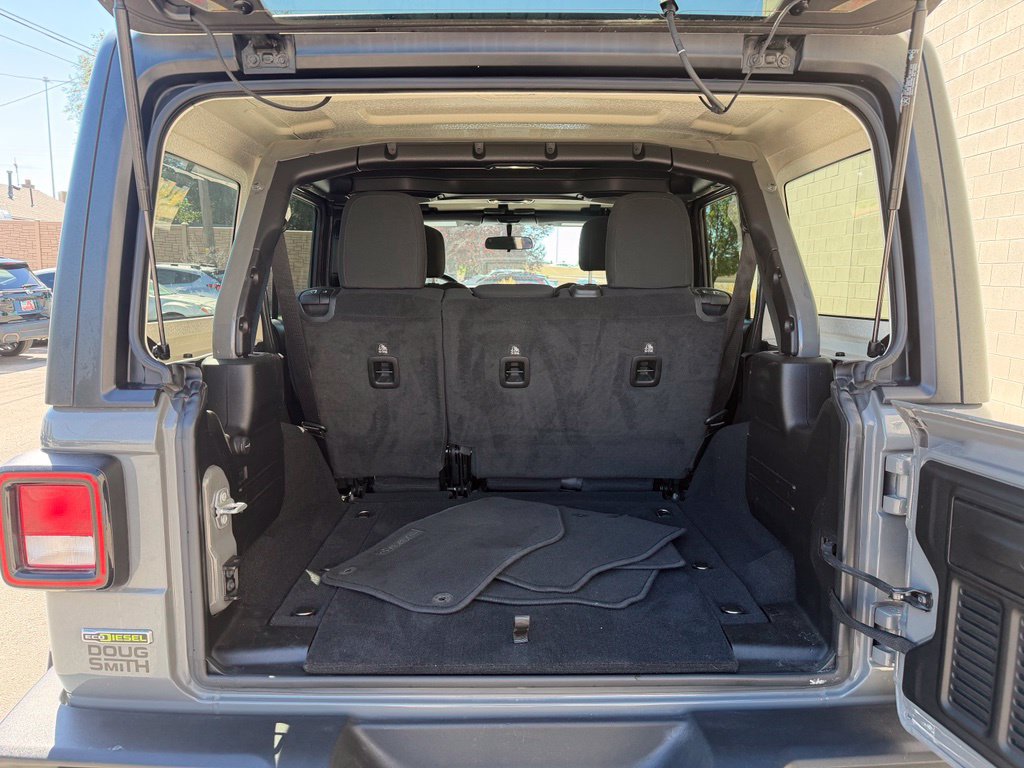 Used 2021 Jeep Wrangler Unlimited Sport AWD/4WD image 25