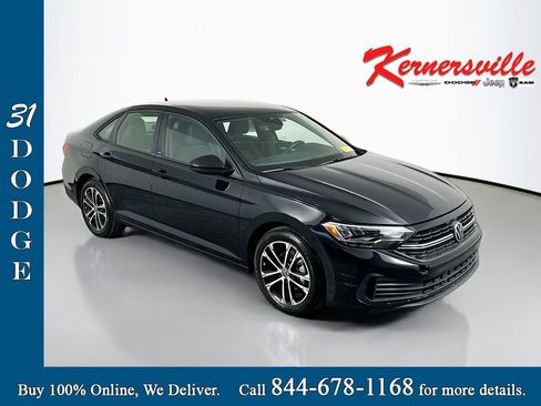 Used 2023 Volkswagen Jetta Sport FWD image 1