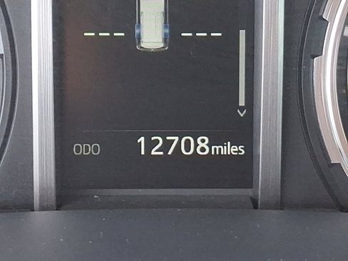 Used 2024 Toyota 4Runner TRD Off-Road Premium image 20