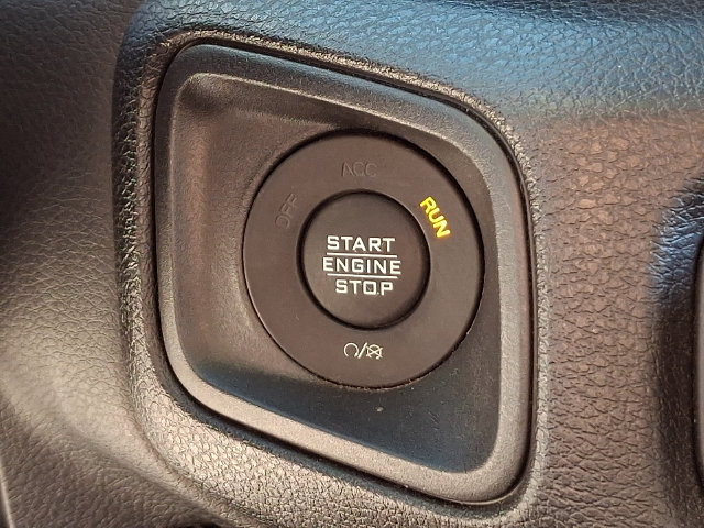 Used 2024 Jeep Wrangler Unlimited AWD/4WD image 17