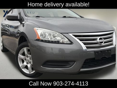 Used 2015 Nissan Sentra SV FWD image 2