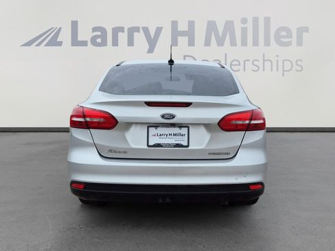 Used 2018 Ford Focus S FWD image 4