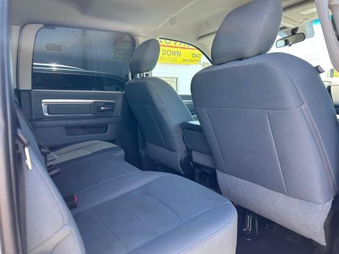 Used 2019 RAM 1500 Classic SLT AWD/4WD image 17