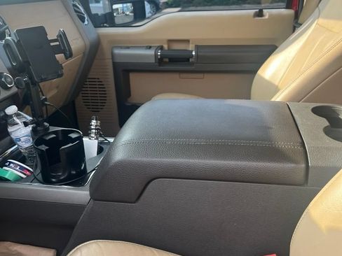 Used 2014 Ford F250 Lariat w/ FX4 Off-Road Package AWD/4WD image 10