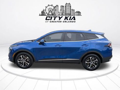 Certified 2025 Kia Sportage EX FWD image 3